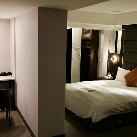 Hub Hotel - Zhongshan Branch Taipei Esterno foto