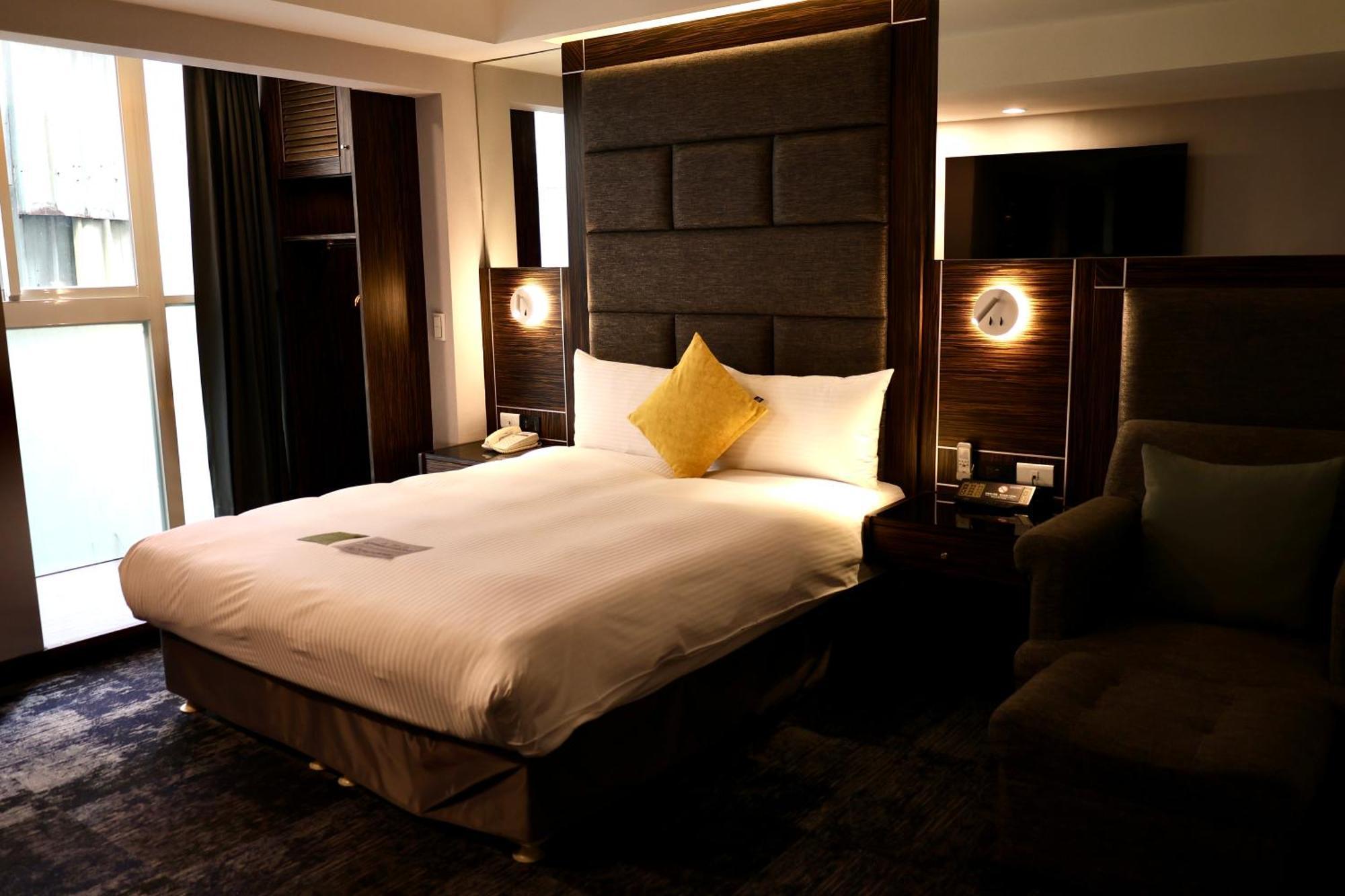 Hub Hotel - Zhongshan Branch Taipei Esterno foto